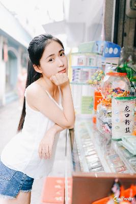 善良的女秘书的目的